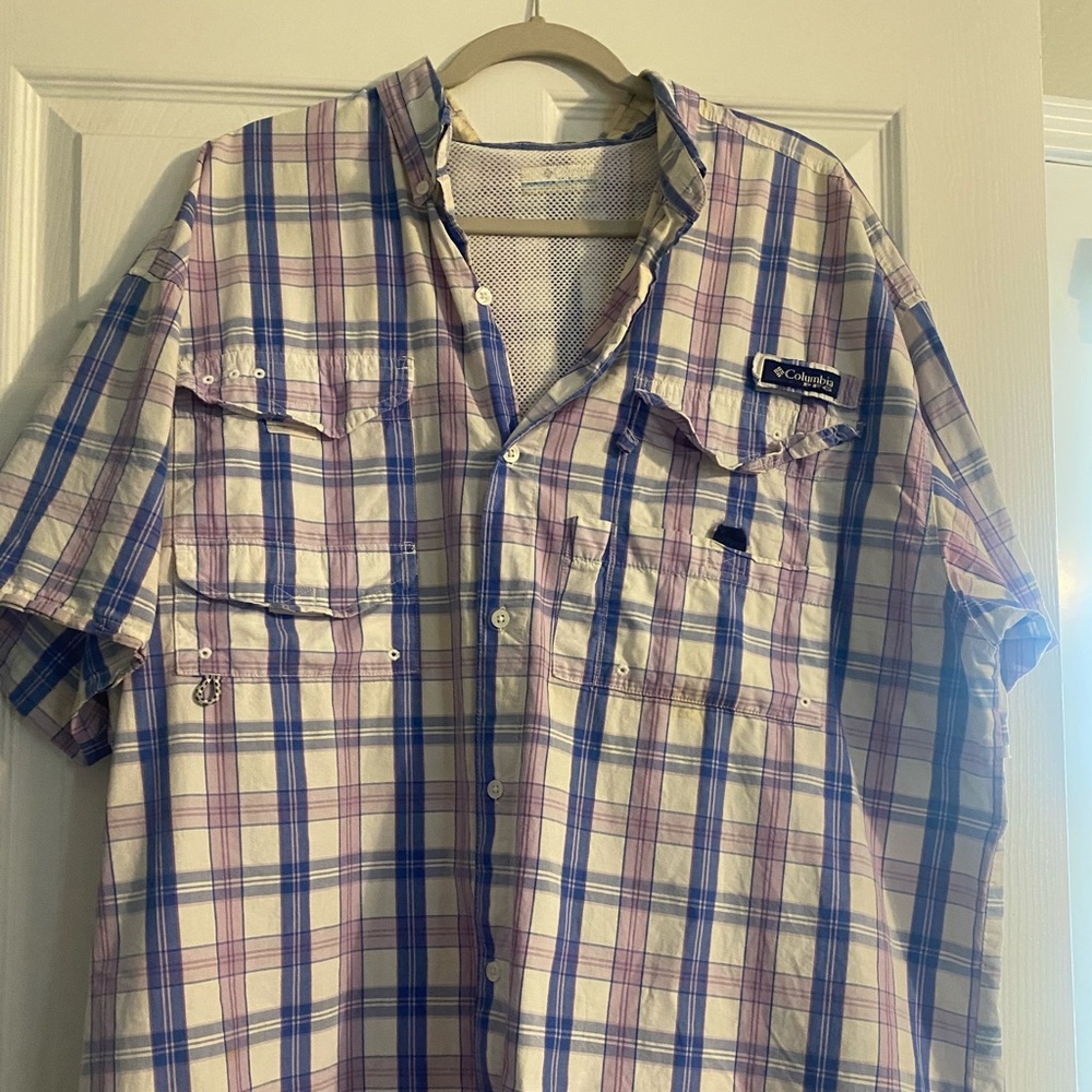 2xl Columbia fishing shirt. Blue and pinkish color. Great shape.